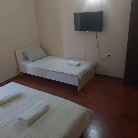 Guest house Shale And