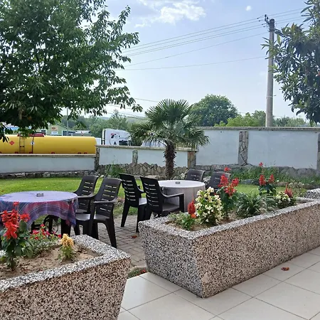 Shale And Gevgelija